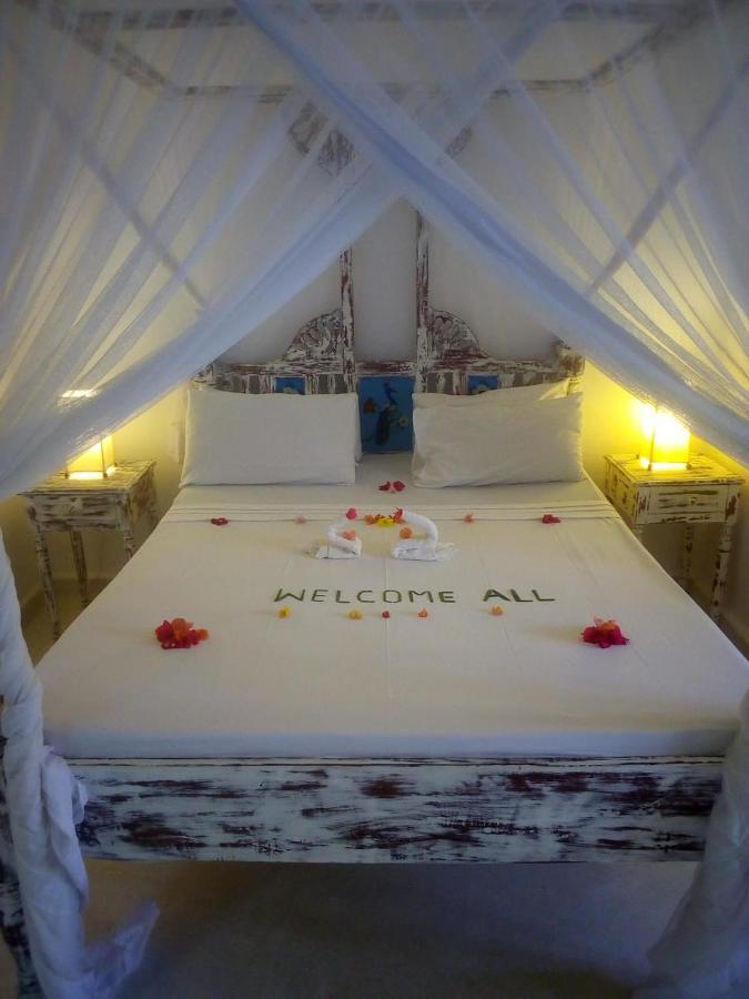 Seawhispers Inn Watamu Luaran gambar